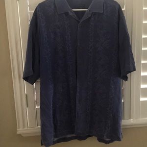 Men’s Tommy Bahama casual button down dress shirt
